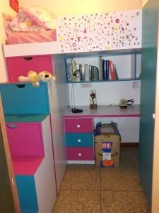 Hermoso Juego de cuarto para niñas