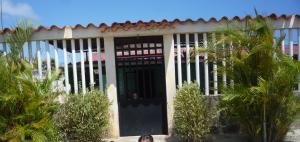 ALQUILER DE CASA VACACIONAL FINES DE SEMANAS Y TEMPORADAS.CHICHIRIVICHE FALCON