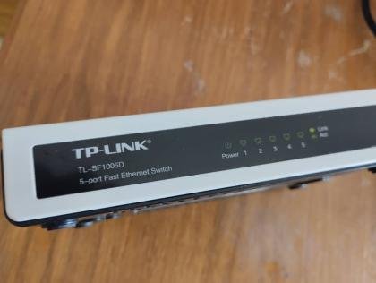 Se Vende Tp-link Desktop Switch 5 Puertos 10/100m