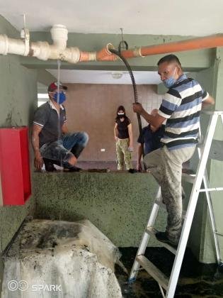 EMERGENCIAS EN LIMPIEZA DE CAÑERIAS DETECCION DE FUGAS DE AGUAS INSTALAMOS TUBERIAS TASNQUES DE AGUAS ACHIQUES DE SUMIDEROS TANQUES DE AGUAS GOTERAS B