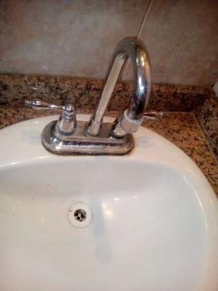 02123559844 SUSTITUIMOS LLAVES CALENTADORES DESAGUES FILTROS DE AGUAS FLOTANTESDE TANQUES  NIPLES VALVULAS CHE HERRAJES POMOS REGADERAS MANILAS DE DUC